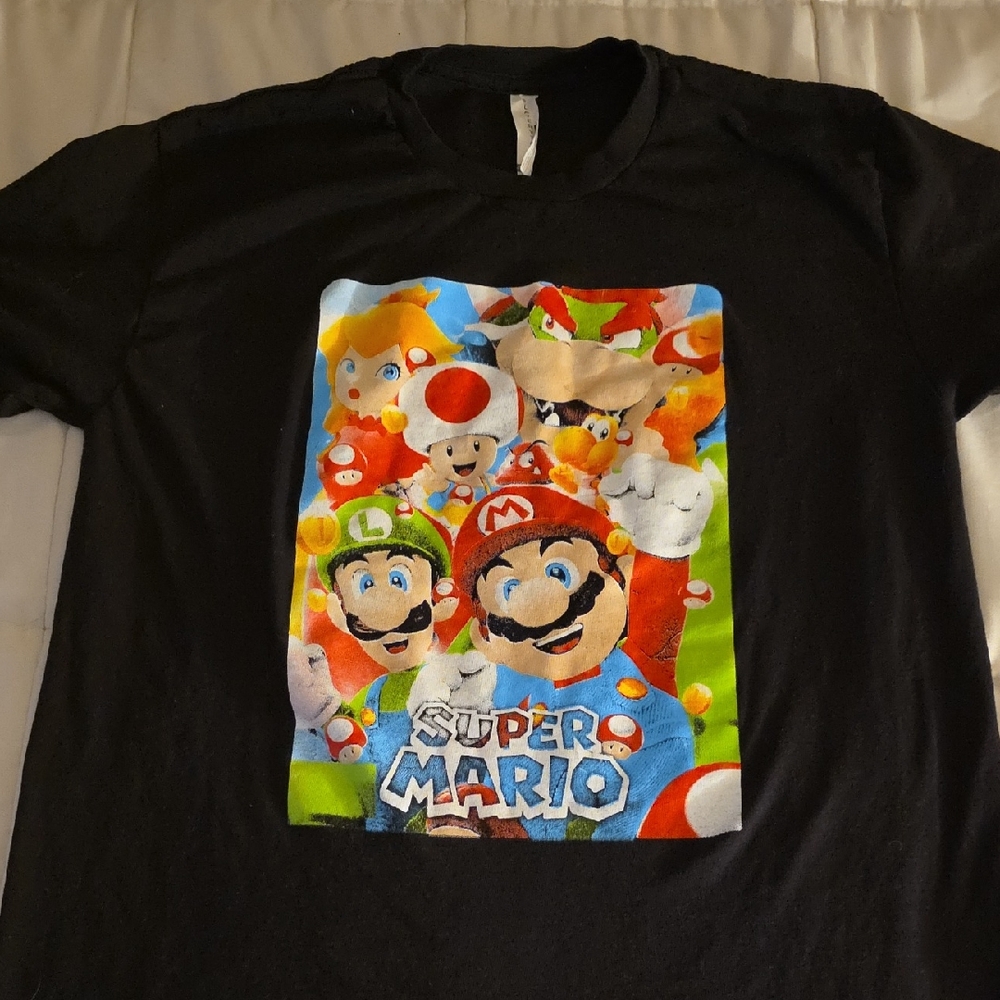 Super Mario Black Short Sleeve Tee Size L